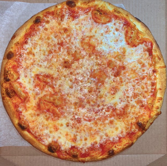 Artistic Pizza's OG Cheese Pie.